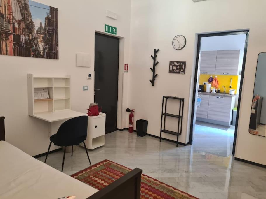 Bibi Appartamento A Due Passi Dal Tribunale Centro ปาแลร์โม ภายนอก รูปภาพ